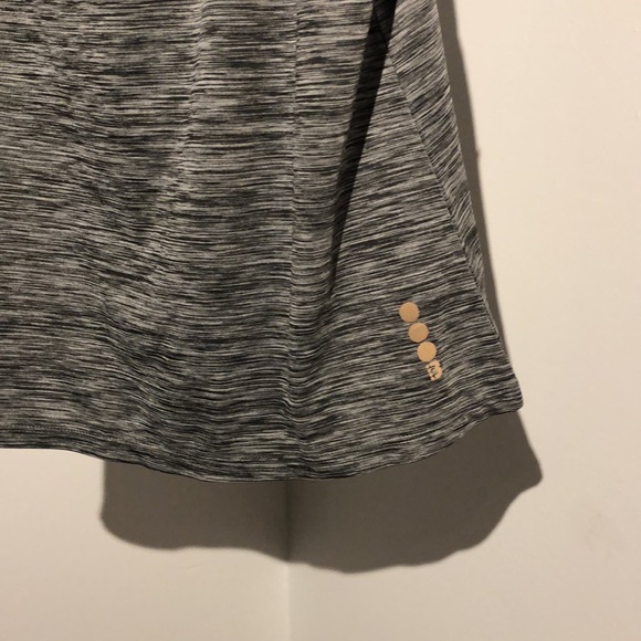 Never worn Bench Tank Top - Picture 2 of 4